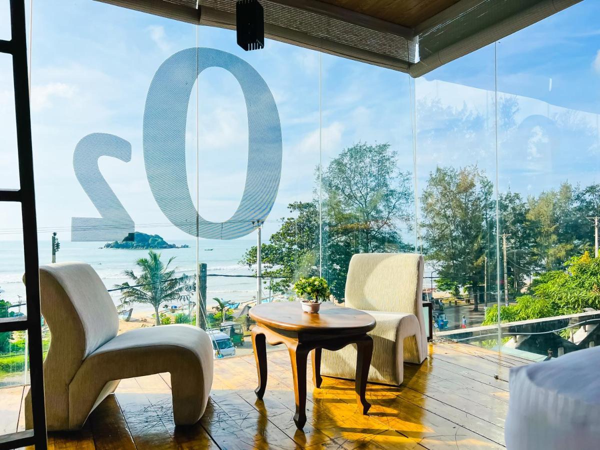 O2 Weligama Hotel & Spa エクステリア 写真