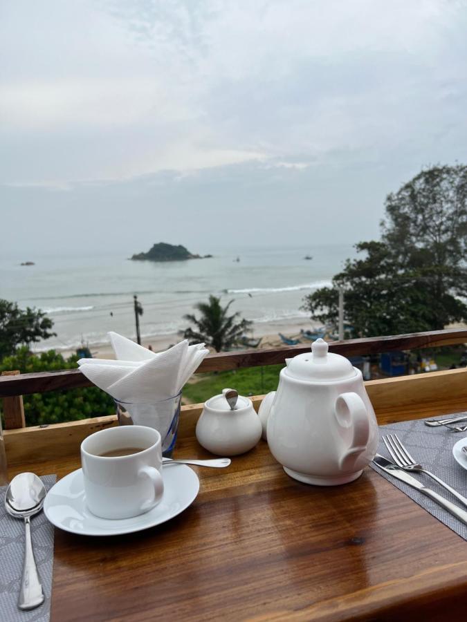 O2 Weligama Hotel & Spa エクステリア 写真