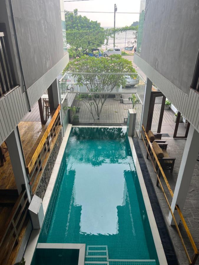 O2 Weligama Hotel & Spa エクステリア 写真